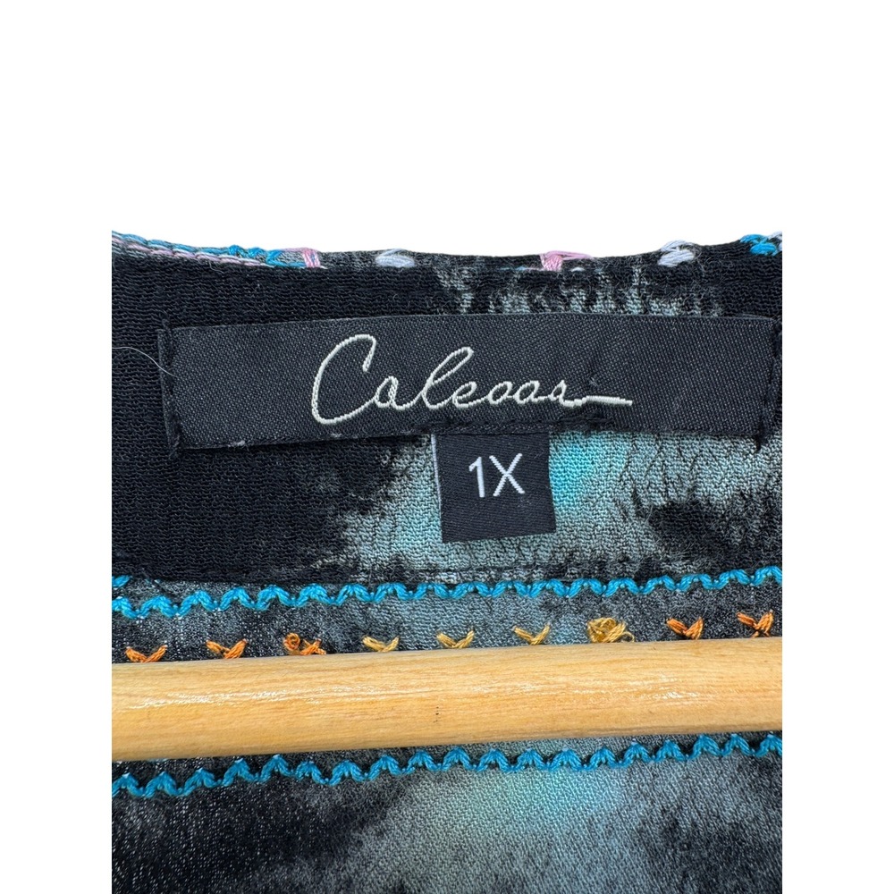 Calessa 1X Boho Tie Dye Embroidered Peasant Top Black Multicolor Bell Sleeve - Picture 2 of 5